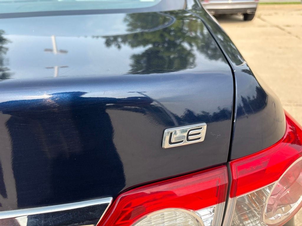 2012 Toyota COROLLA LE