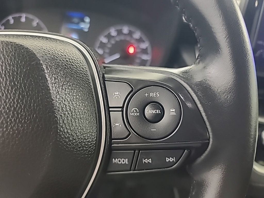 2025 Toyota Corolla Cross LE