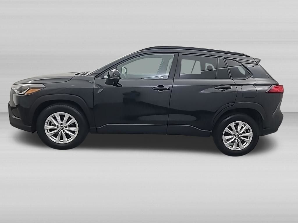 2025 Toyota Corolla Cross LE