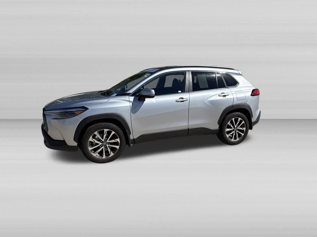2023 Toyota Corolla Cross XLE w/ Convenience Package
