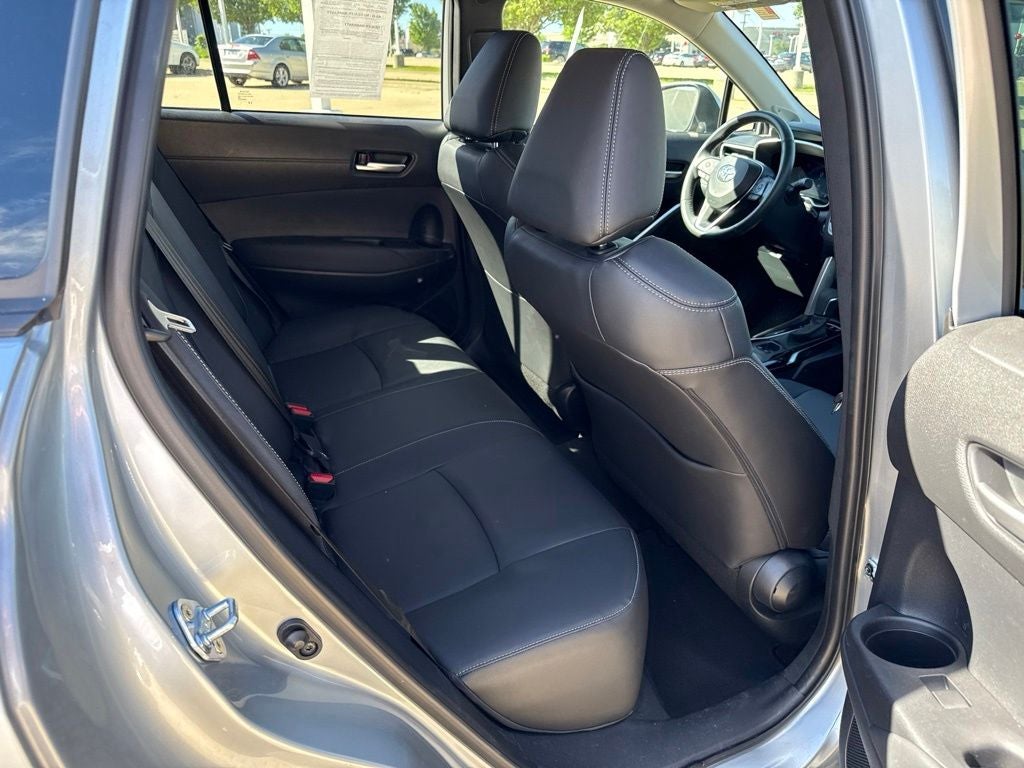 2023 Toyota Corolla Cross XLE w/ Convenience Package