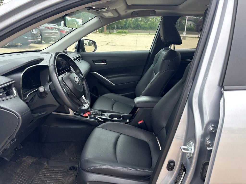 2024 Toyota Corolla Cross XLE