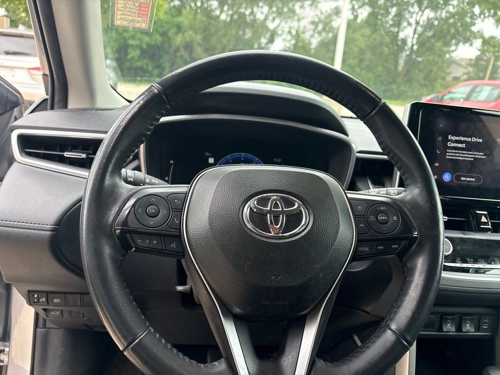2024 Toyota Corolla Cross XLE