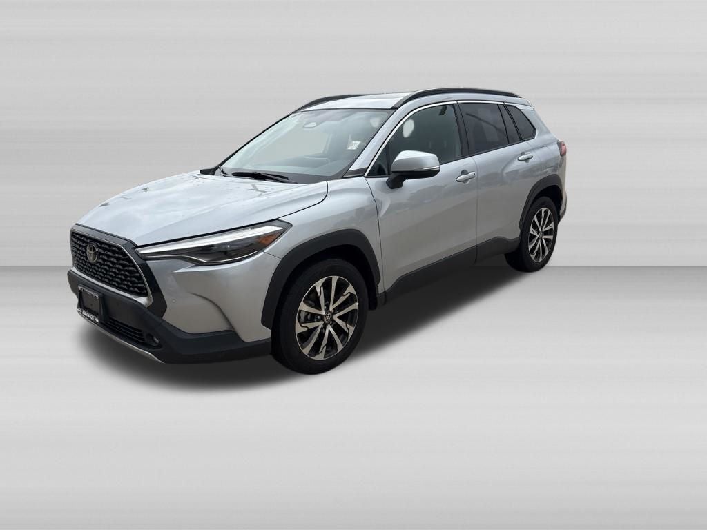 2024 Toyota Corolla Cross XLE