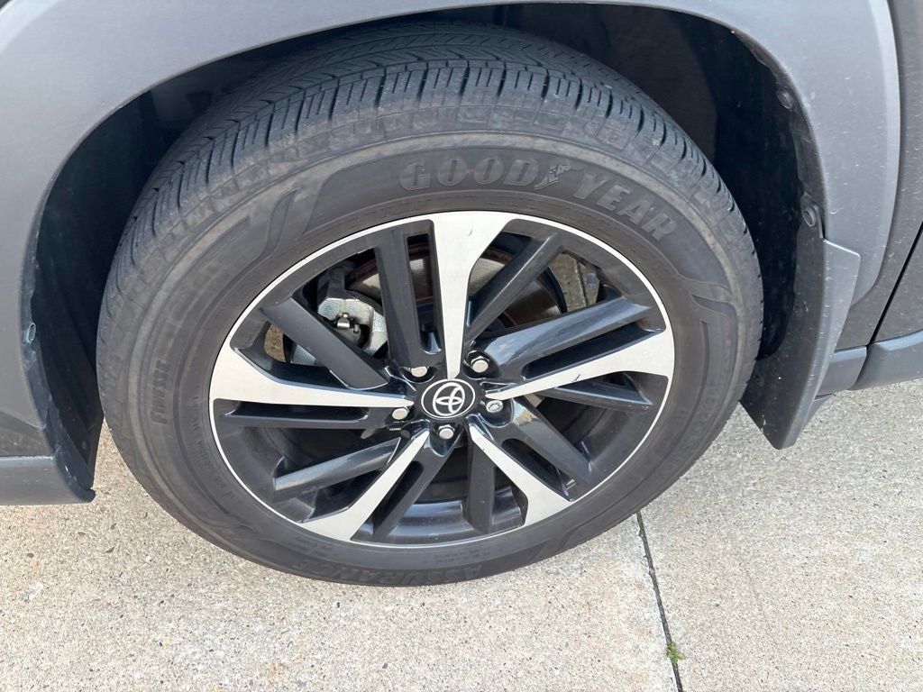 2023 Toyota Corolla Cross Hybrid Hybrid XSE