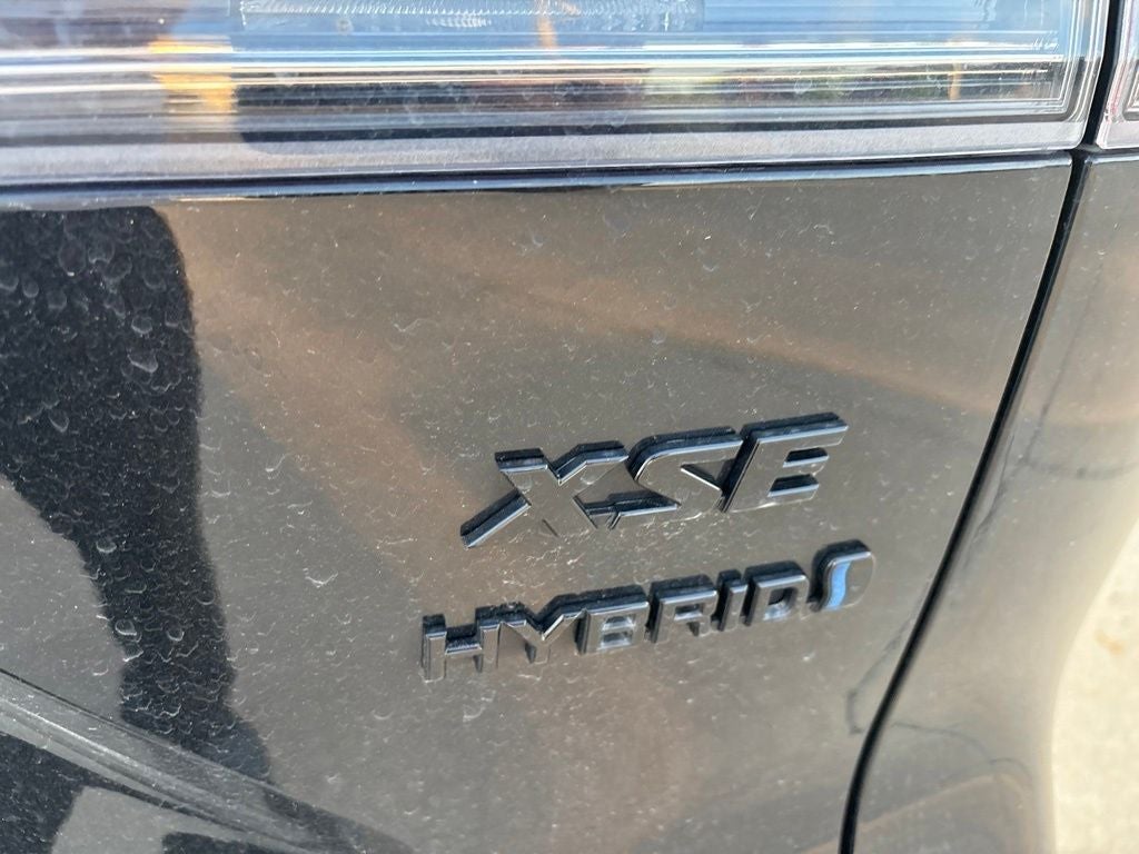 2023 Toyota Corolla Cross Hybrid Hybrid XSE