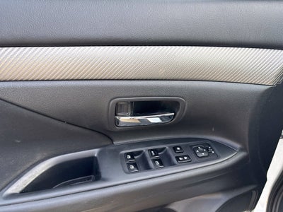 2017 Mitsubishi Outlander ES