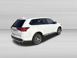 2017 Mitsubishi Outlander ES