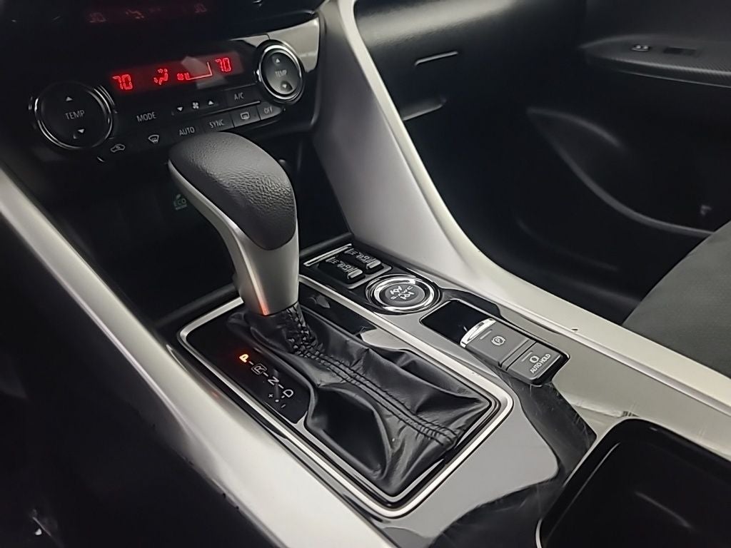 2025 Mitsubishi Eclipse Cross SE
