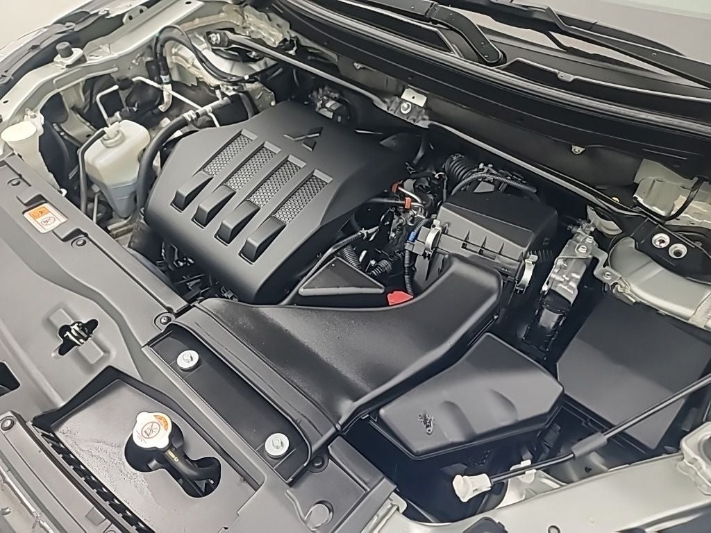 2025 Mitsubishi Eclipse Cross SE