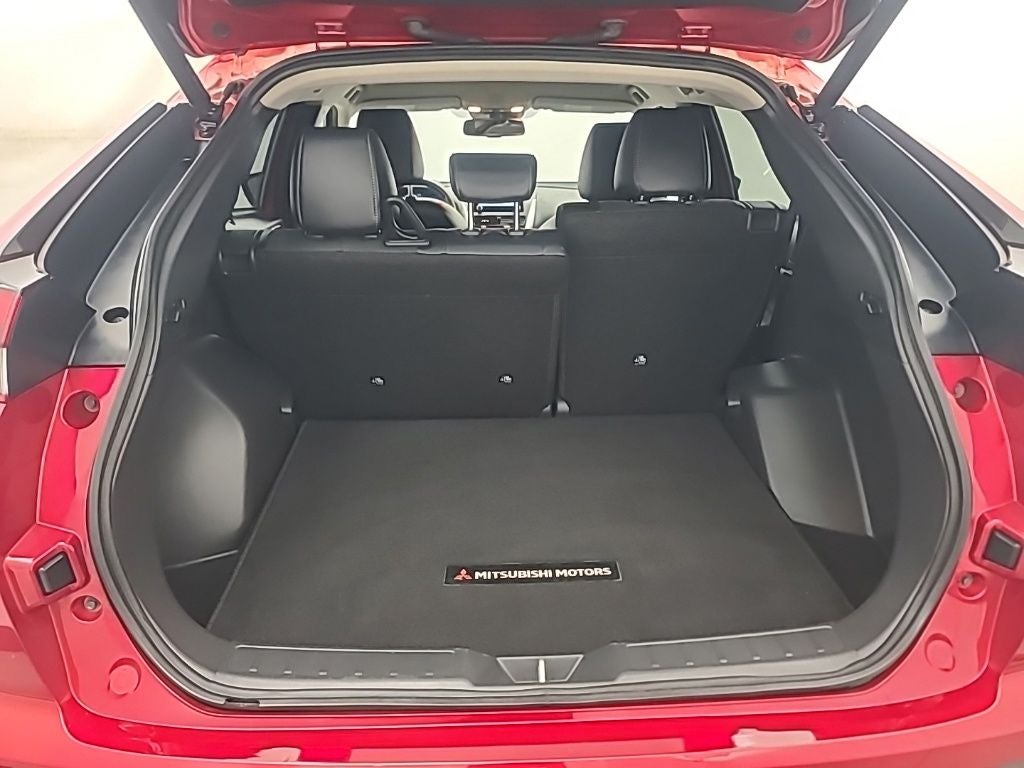 2025 Mitsubishi Eclipse Cross SE