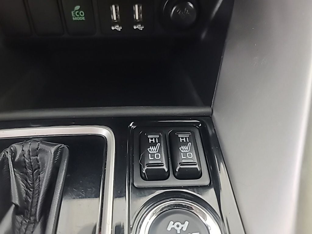 2025 Mitsubishi Eclipse Cross SE