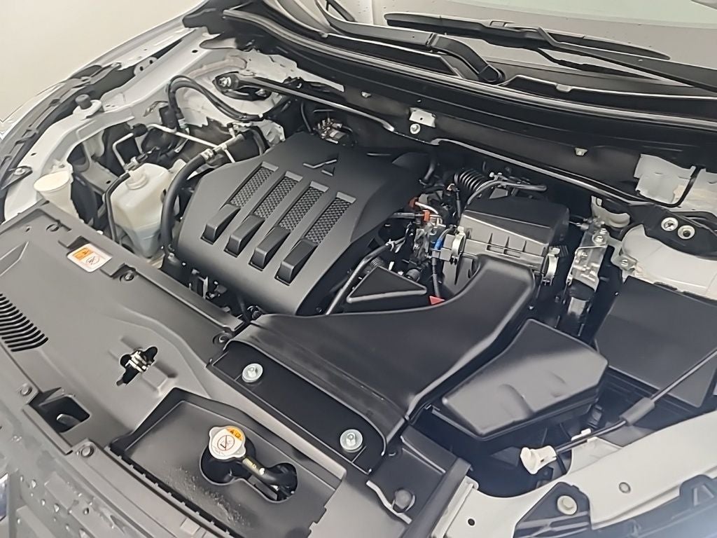 2025 Mitsubishi Eclipse Cross SE