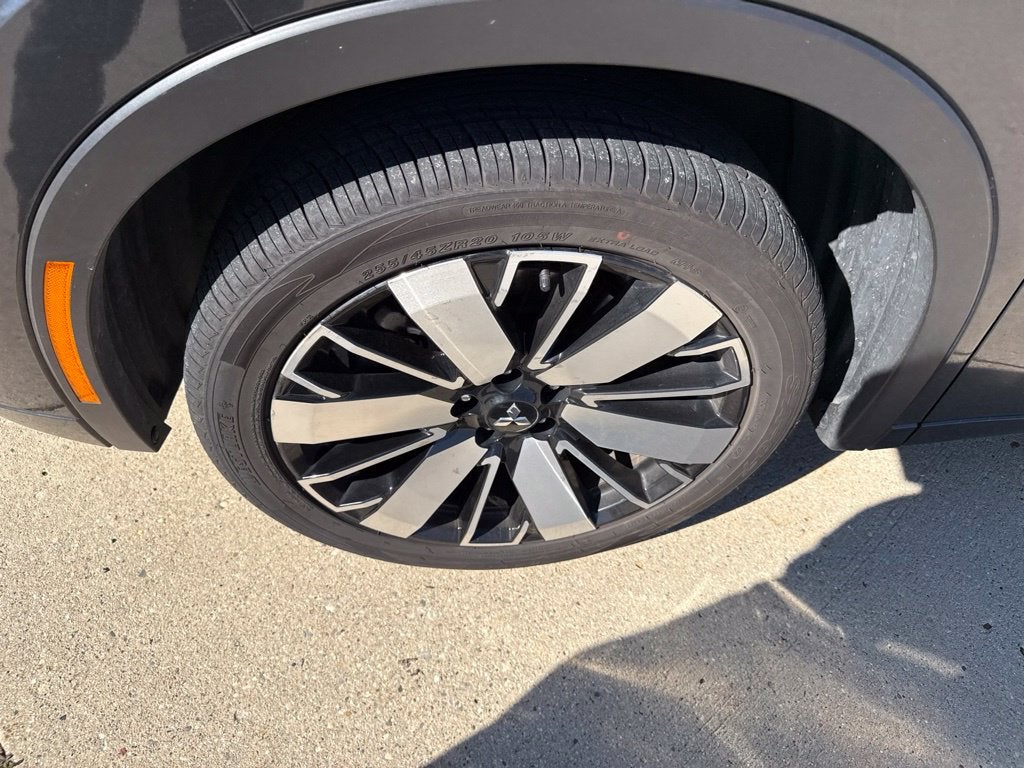2025 Mitsubishi Outlander SEL