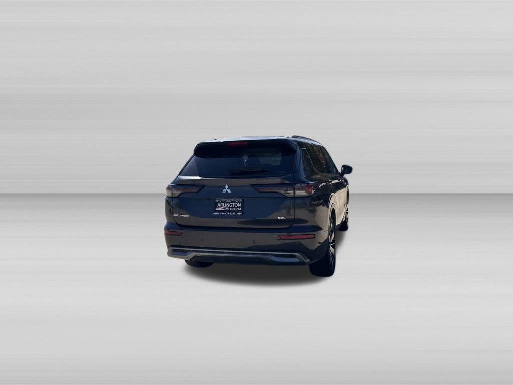 2025 Mitsubishi Outlander SEL