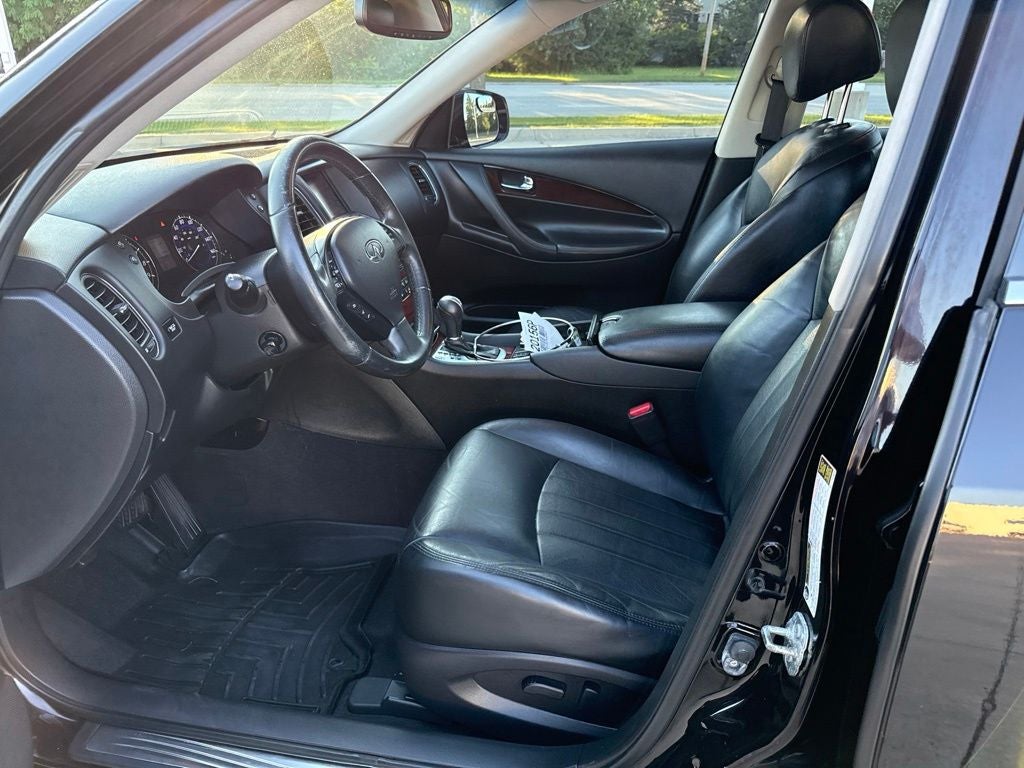 2016 INFINITI QX50 Premium Plus