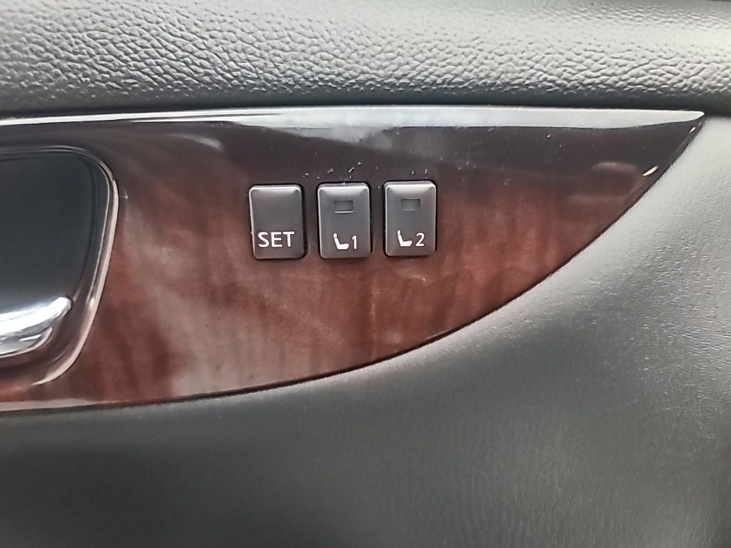2016 INFINITI QX50 Premium Plus