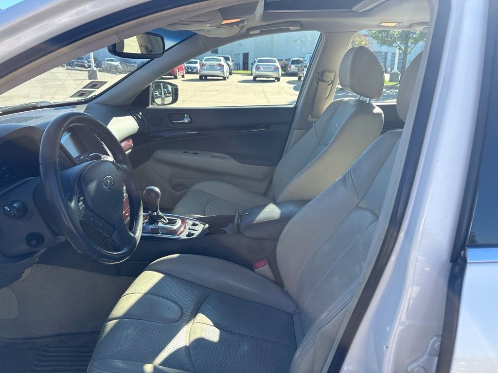 2012 INFINITI G37 X