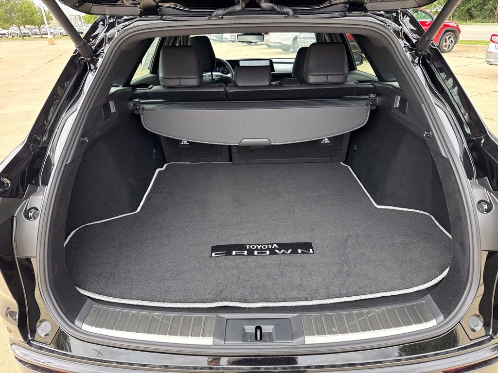 2026 Toyota Crown Signia Limited