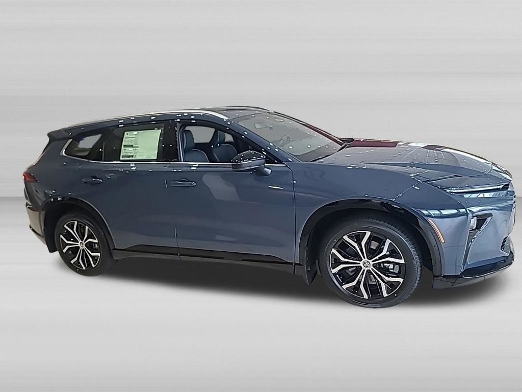 2026 Toyota Toyota Crown Signia XLE