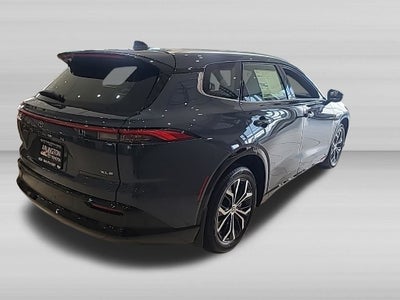 2026 Toyota Toyota Crown Signia XLE