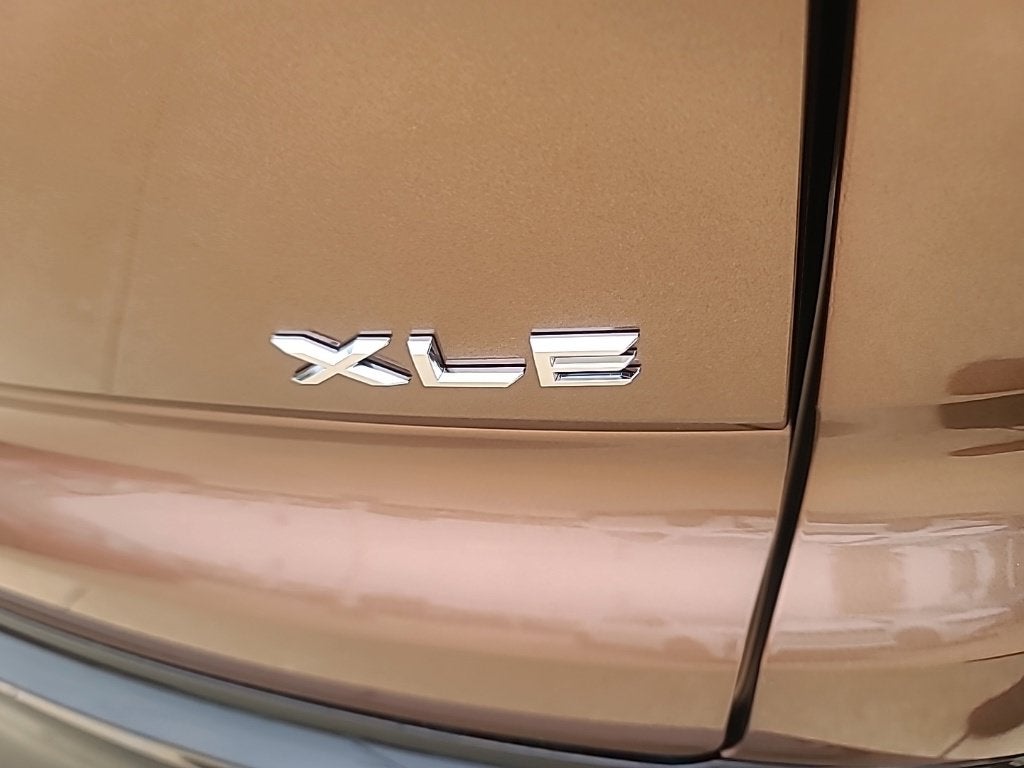 2026 Toyota Toyota Crown Signia XLE