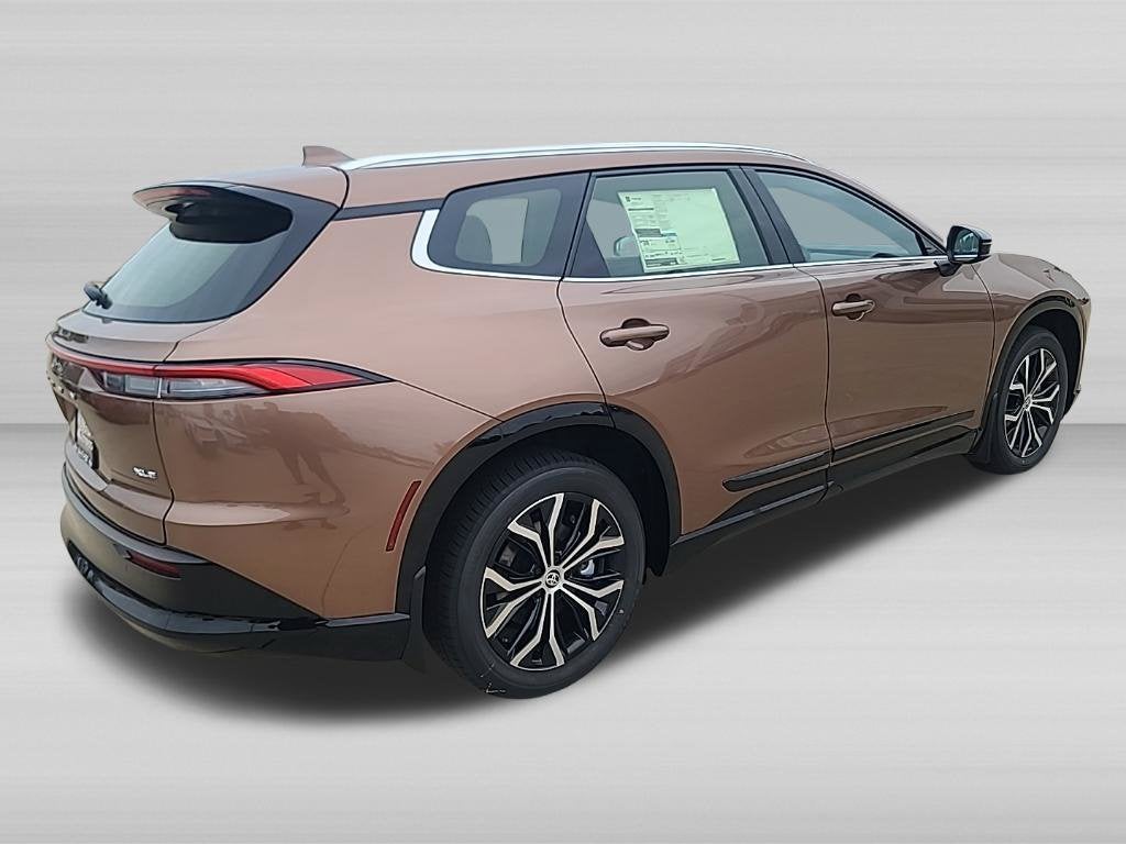 2026 Toyota Toyota Crown Signia XLE