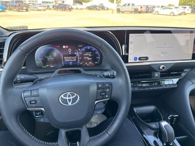 2026 Toyota Crown Signia Limited