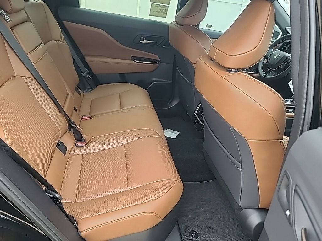 2026 Toyota Toyota Crown Signia Limited