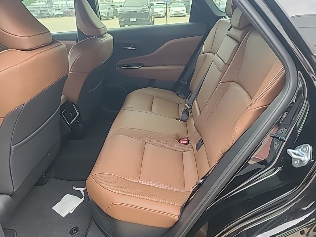 2026 Toyota Toyota Crown Signia Limited