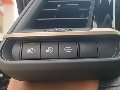 2026 Toyota Toyota Crown Signia Limited