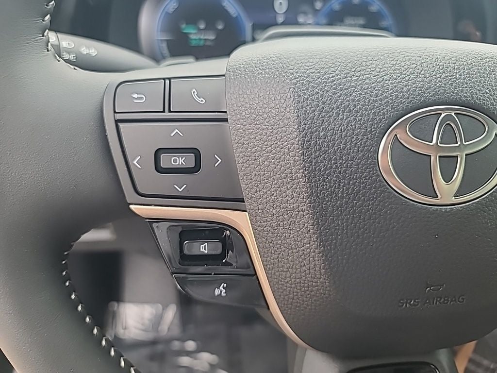 2026 Toyota Toyota Crown Signia Limited