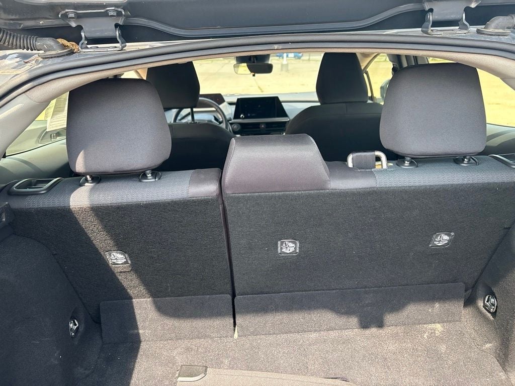 2025 Toyota Prius LE