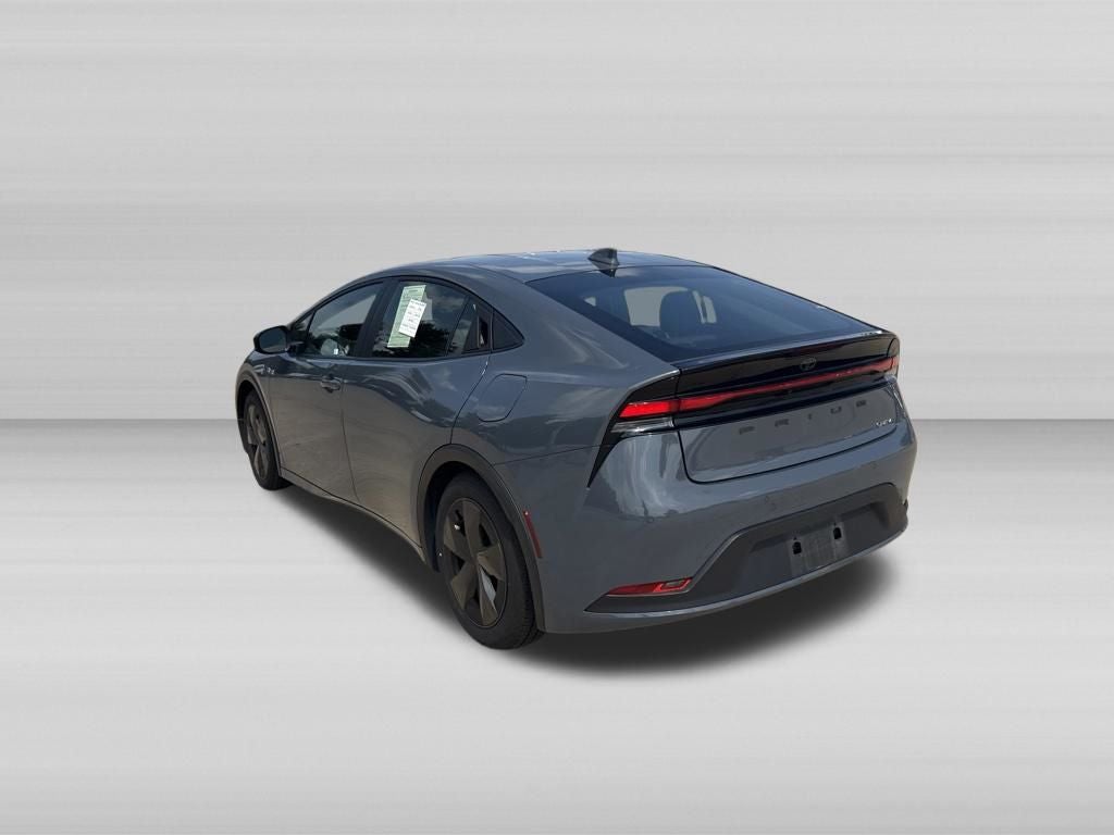 2025 Toyota Prius LE