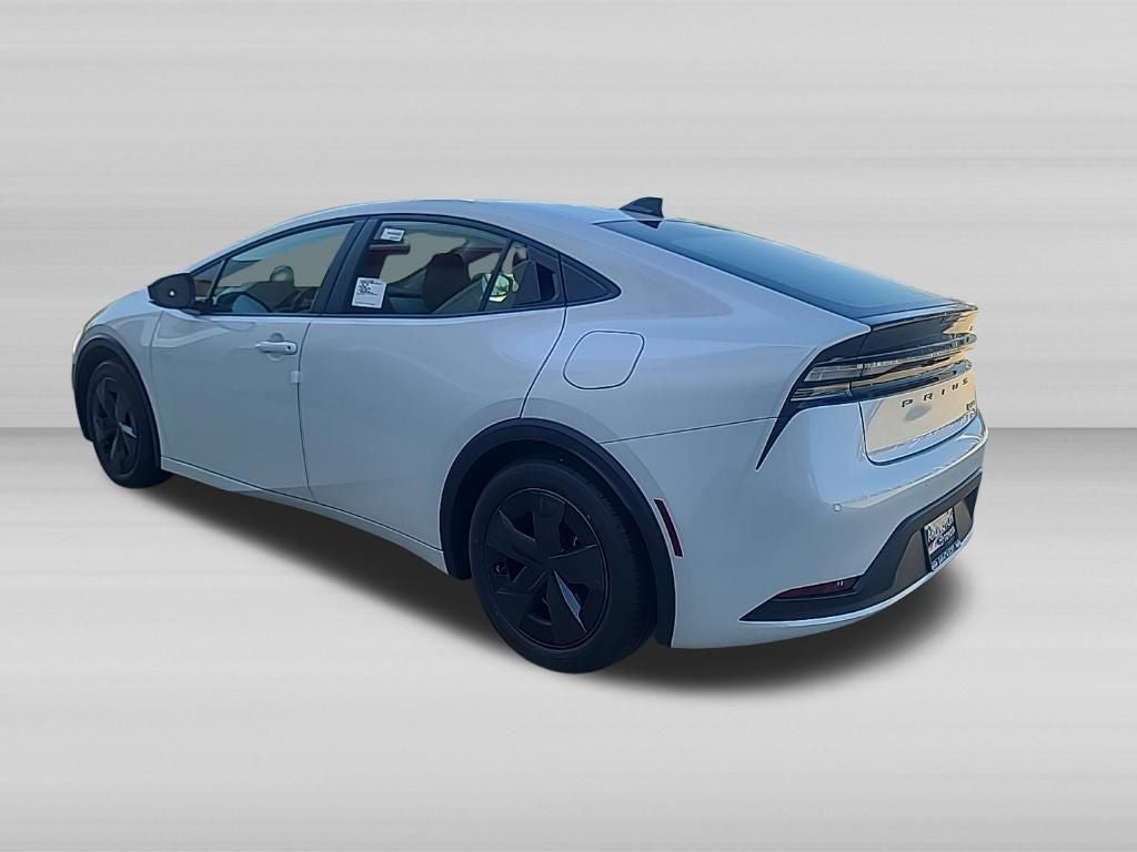 2026 Toyota Prius Plug-in Hybrid SE