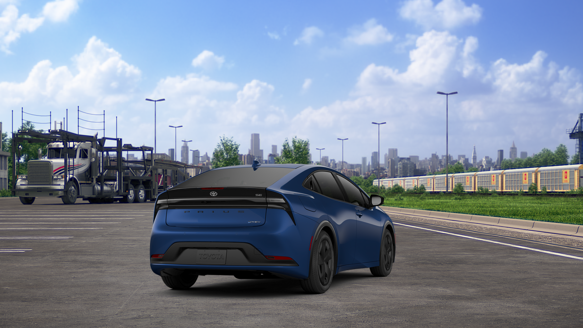 2026 Toyota Prius Plug-in Hybrid SE