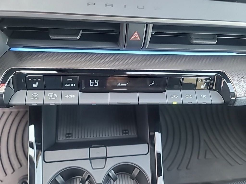 2026 Toyota Prius XLE AWD