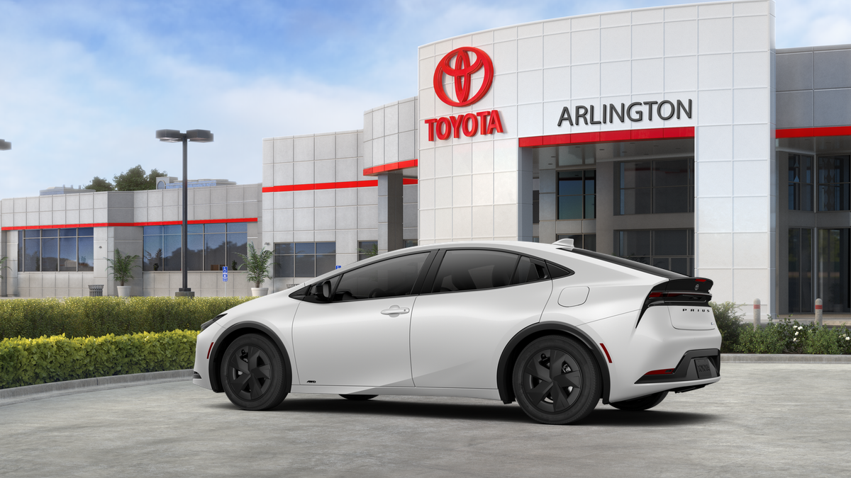 2027 Toyota Prius LE AWD