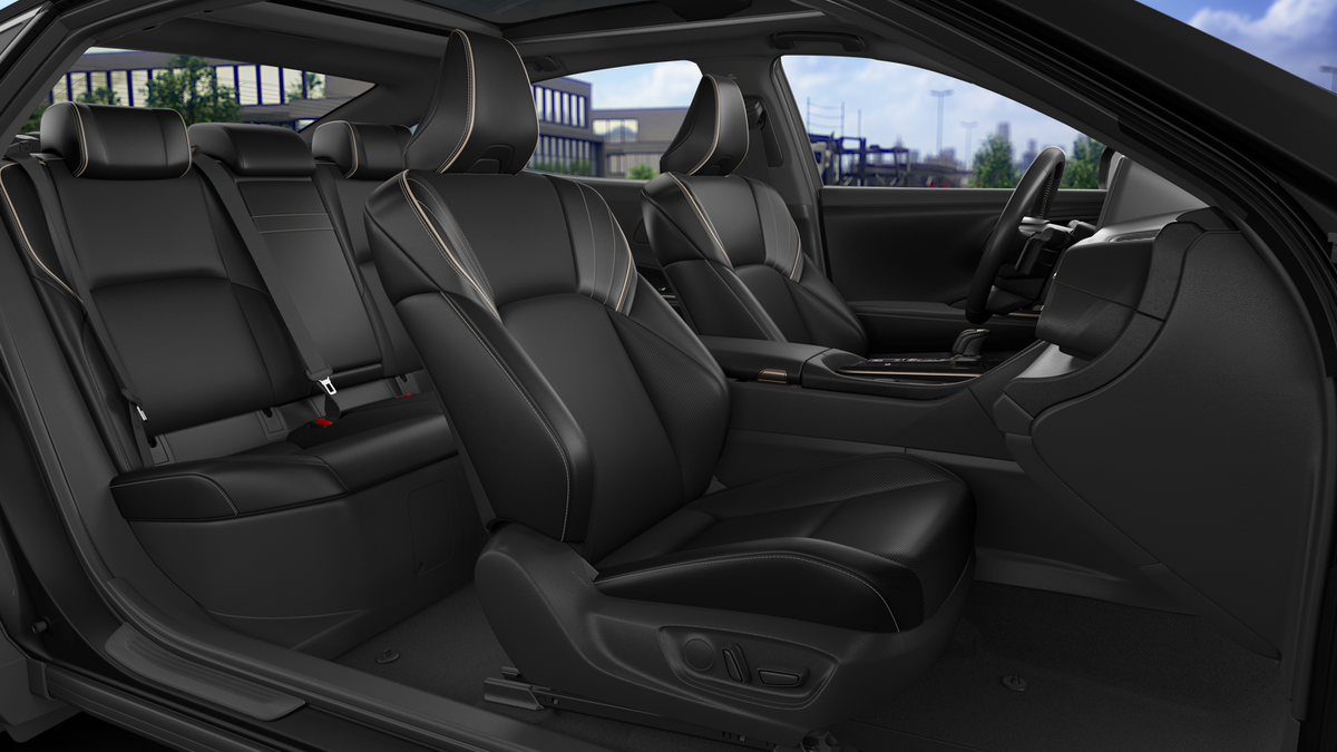 2027 Toyota Toyota Crown Platinum
