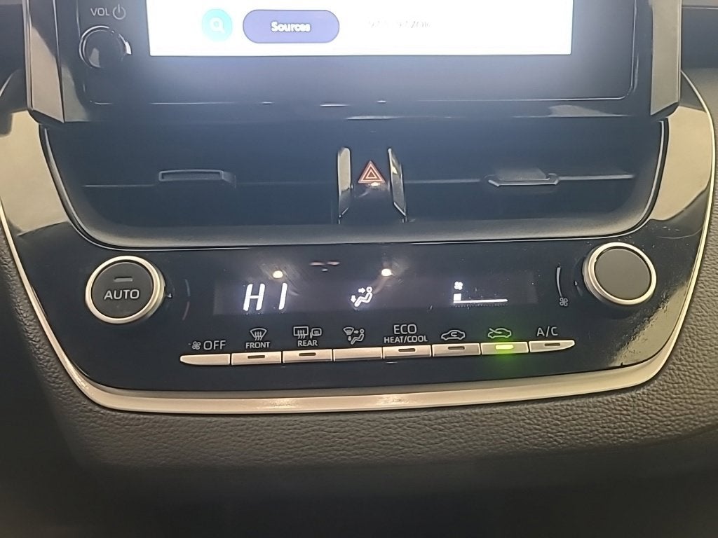2026 Toyota Corolla Hybrid LE