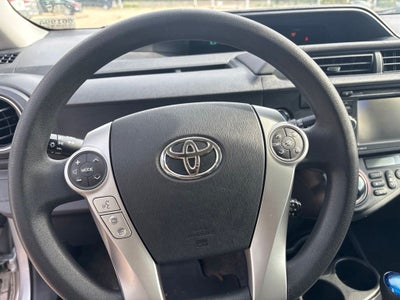 2013 Toyota PRIUS c Three