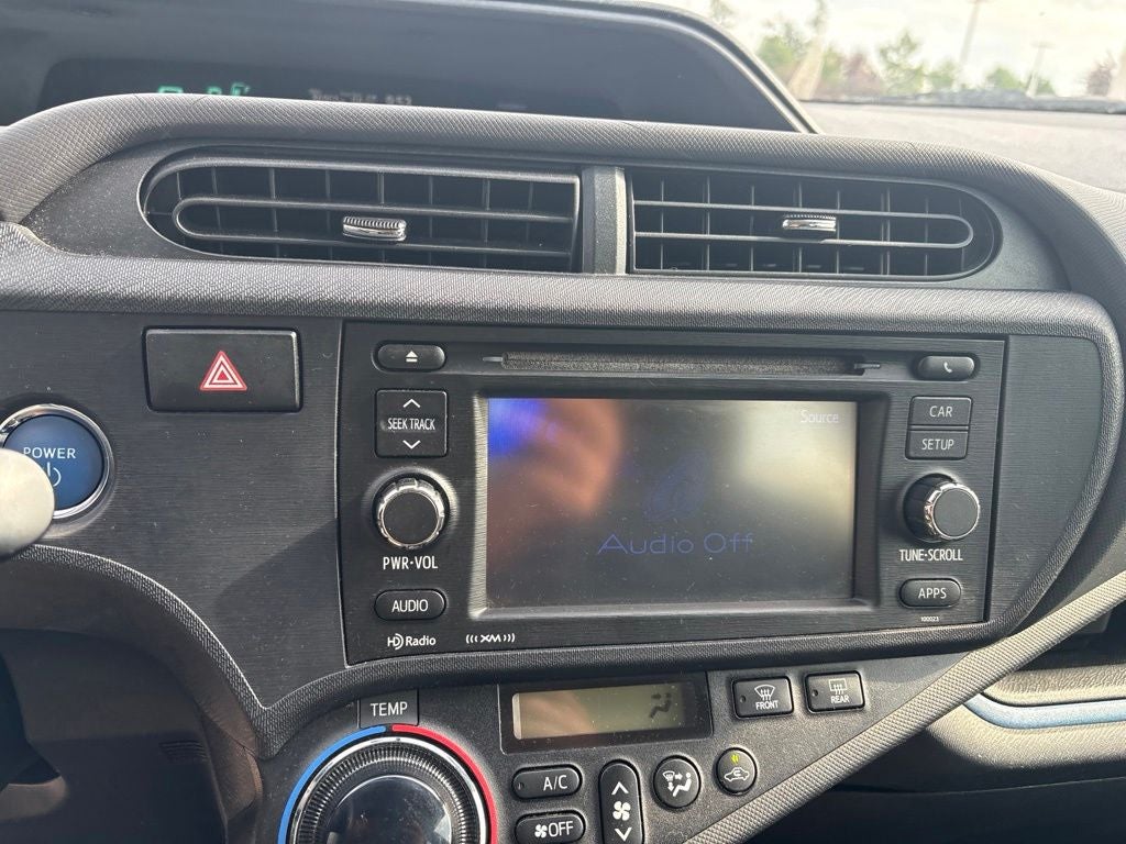 2013 Toyota PRIUS c Three