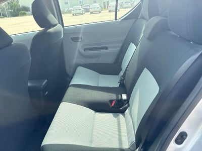 2013 Toyota PRIUS c Three