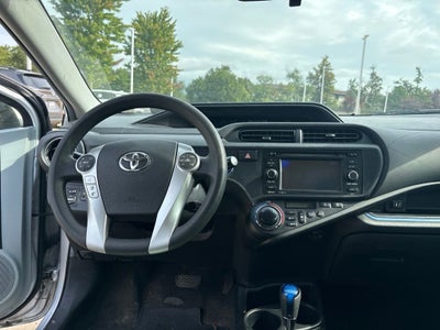 2013 Toyota PRIUS c Three