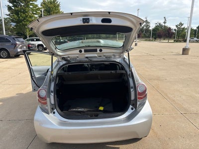 2013 Toyota PRIUS c Three