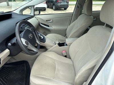 2011 Toyota PRIUS Two