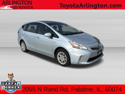 2014 Toyota PRIUS v Three