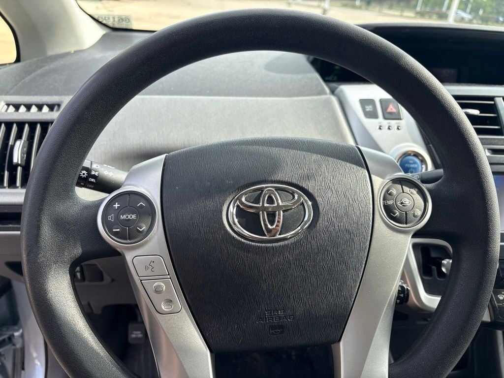 2014 Toyota PRIUS v Three