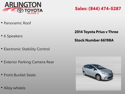 2014 Toyota PRIUS v Three