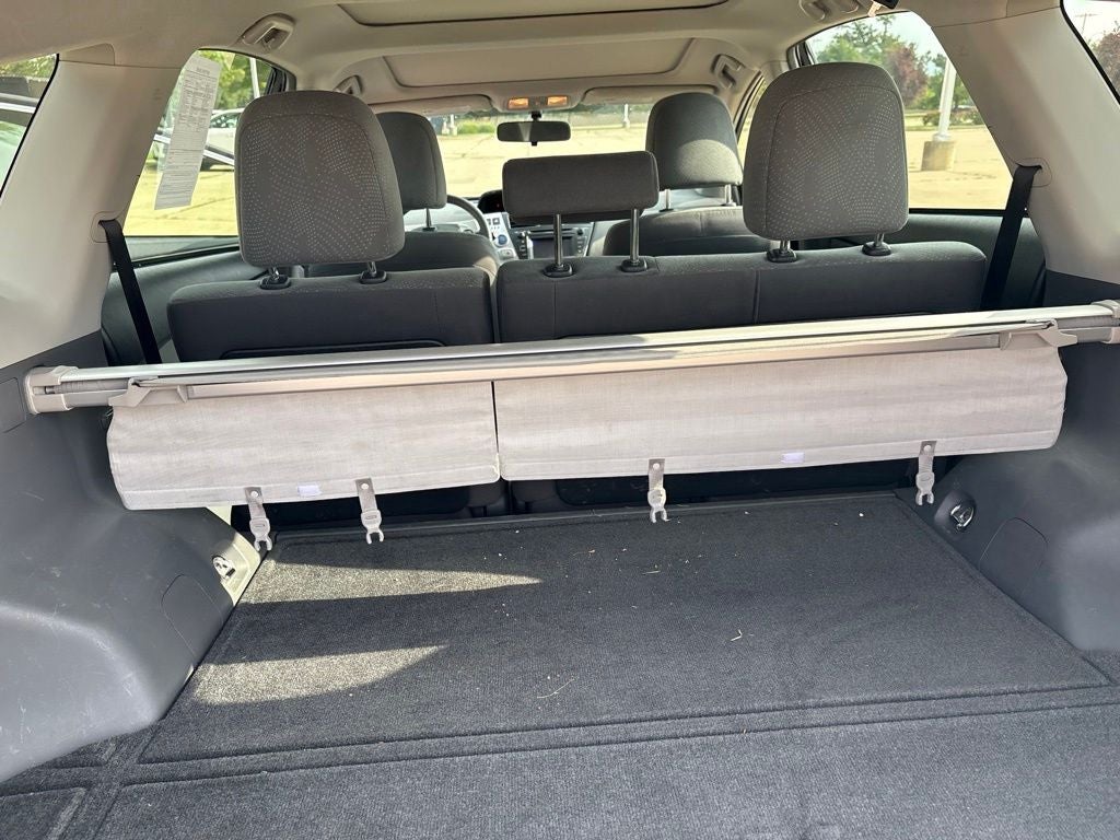 2014 Toyota PRIUS v Three